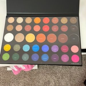 Morphe James Charles palette